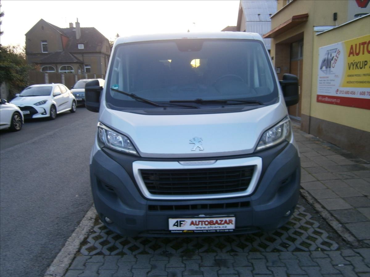 peugeot-boxer-2-2-hdi-96-kw-luxus-bus-navi - 1