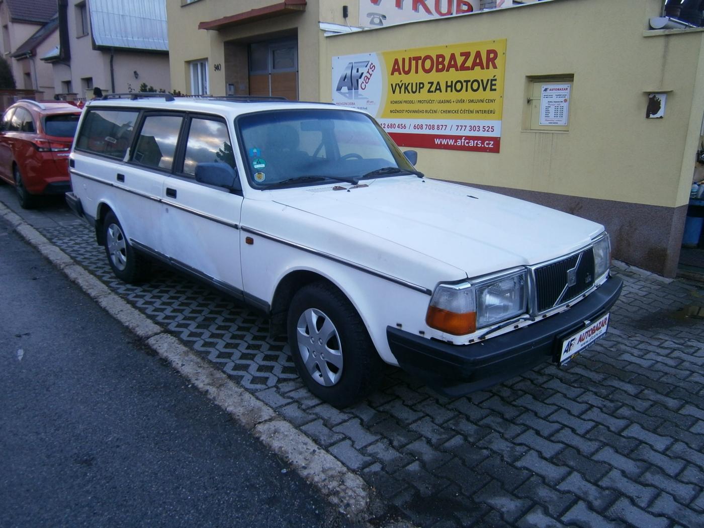 Volvo 240 2,3 85KW NA RENOVACI