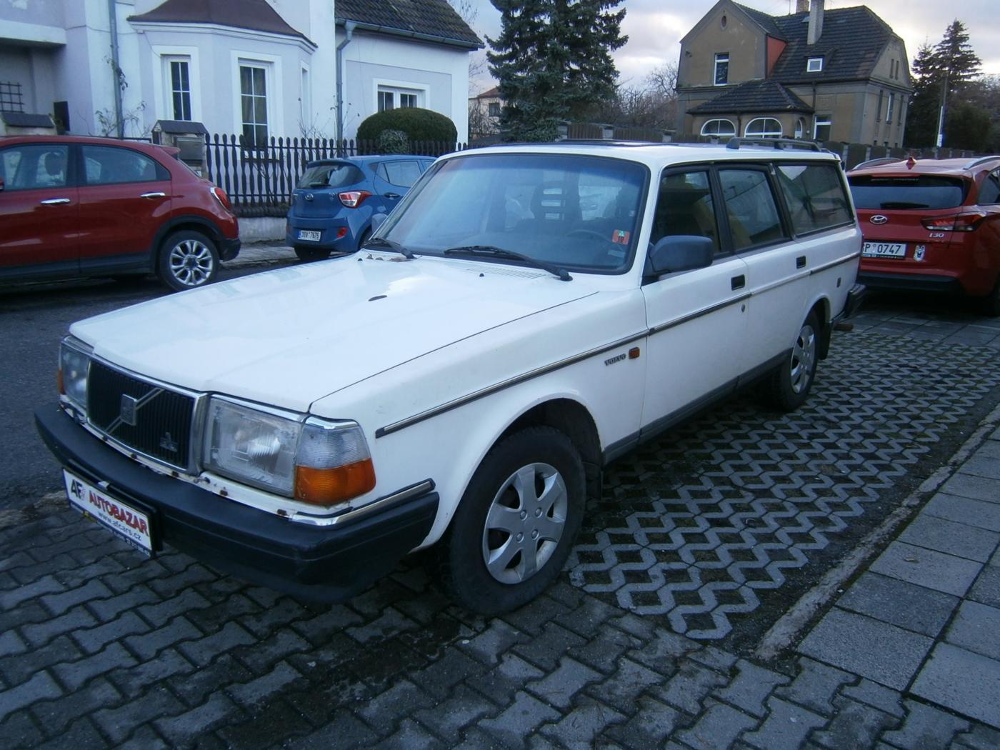 volvo-240-2-3-85kw-na-renovaci - 2