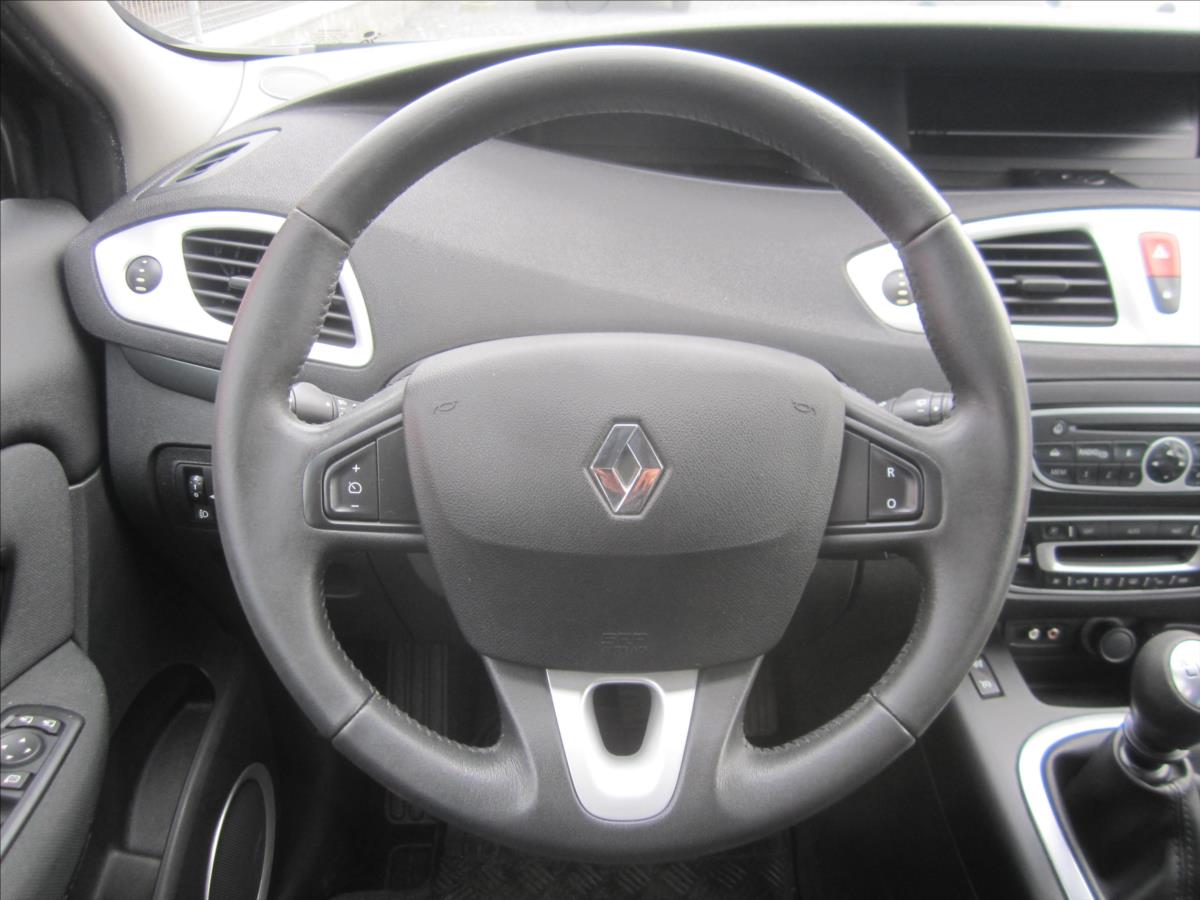 renault-scenic-1-9dci-aut-2-zon-klima - 7