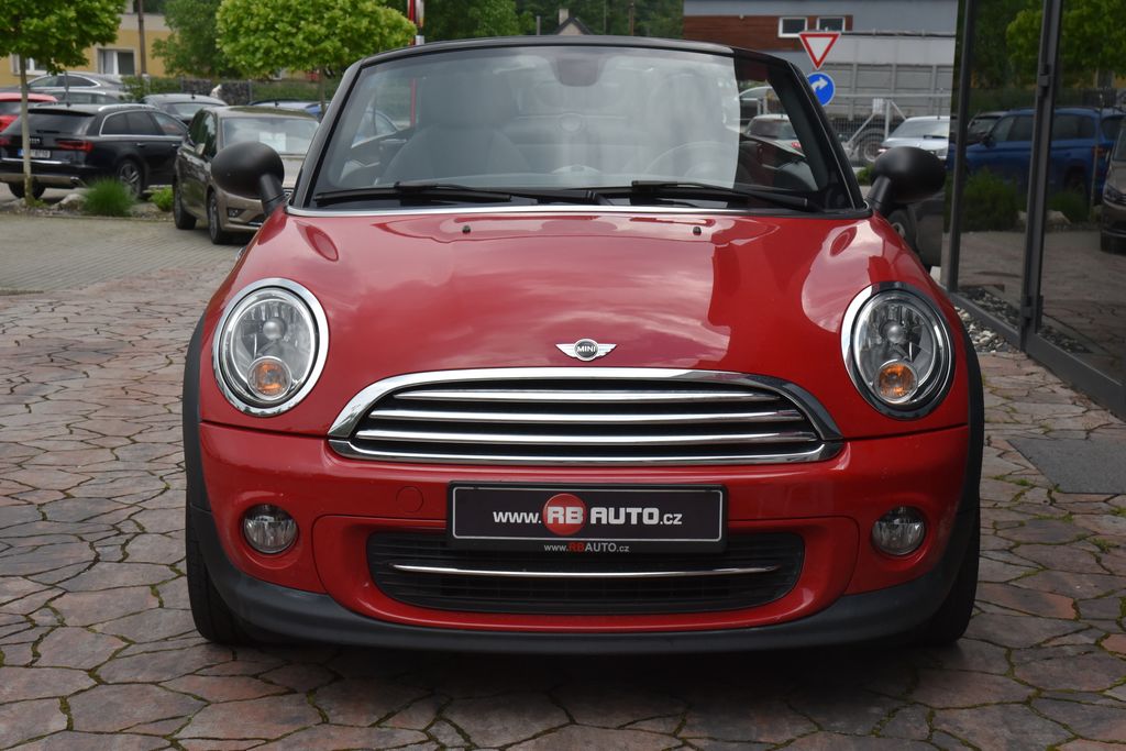 mini-cooper-1-6i-90kw-cabrio - 1