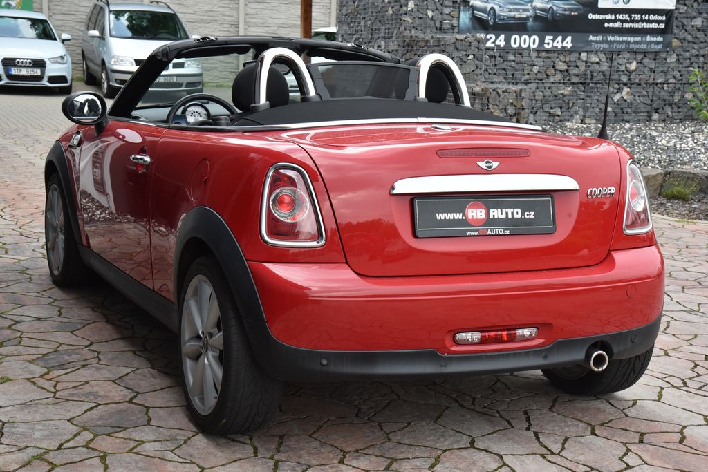 mini-cooper-1-6i-90kw-cabrio - 7