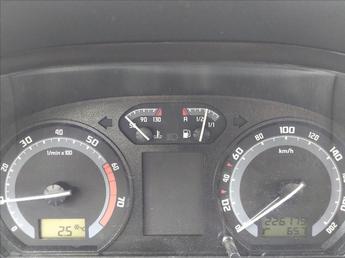 skoda-fabia-1-2-htp-tazne - 7
