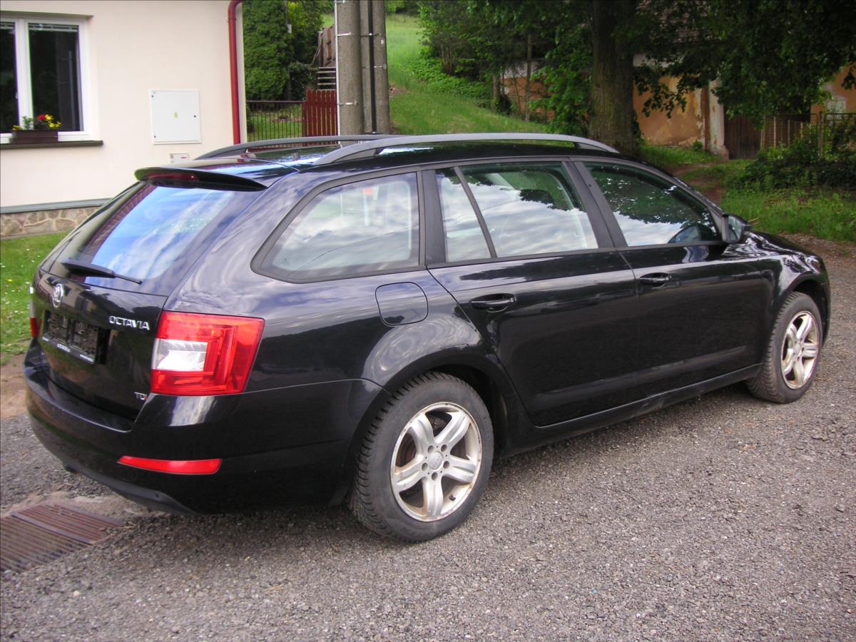 skoda-octavia-2-0-iii-tdi-serviska - 5