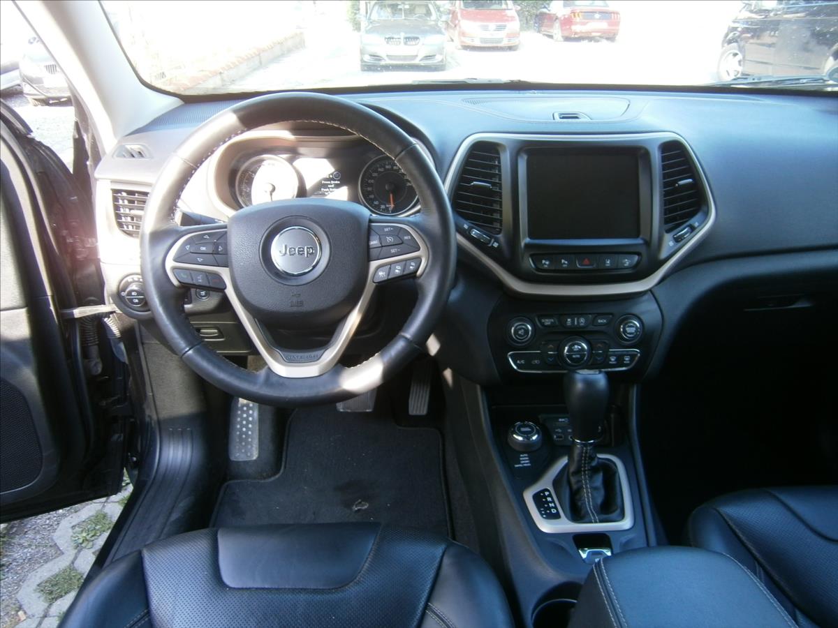 jeep-cherokee-2-2-awd-9atx-200k-act-drive-ii-limited - 9