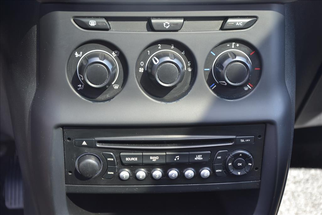 citroen-c3-1-4-hdi-seduction - 9