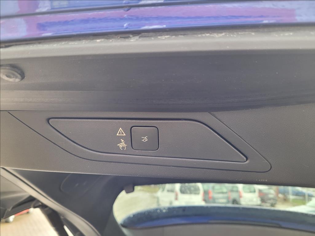 citroen-c4-spacetourer-2-0-top-plna-vybava-1-majitel-cr-osobni - 7