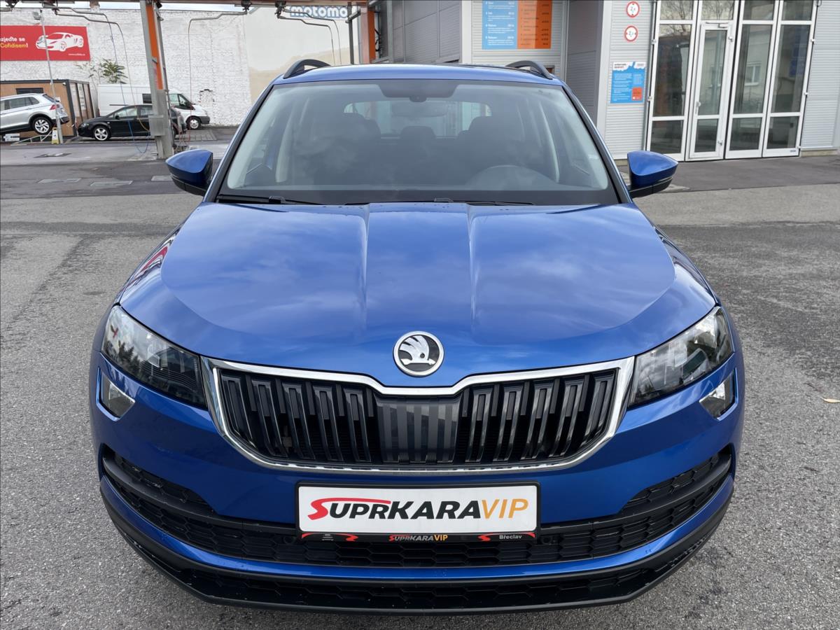 skoda-karoq-2-0-tdi-d-klima-navi-acc-tempomat-kessy-17-alu-smart-link-servisni-historie-2021 - 1