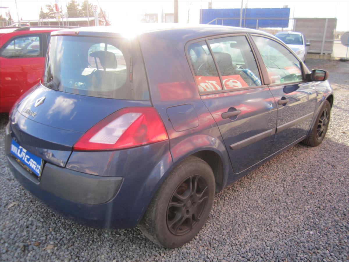 renault-megane-1-5dci-klima - 3