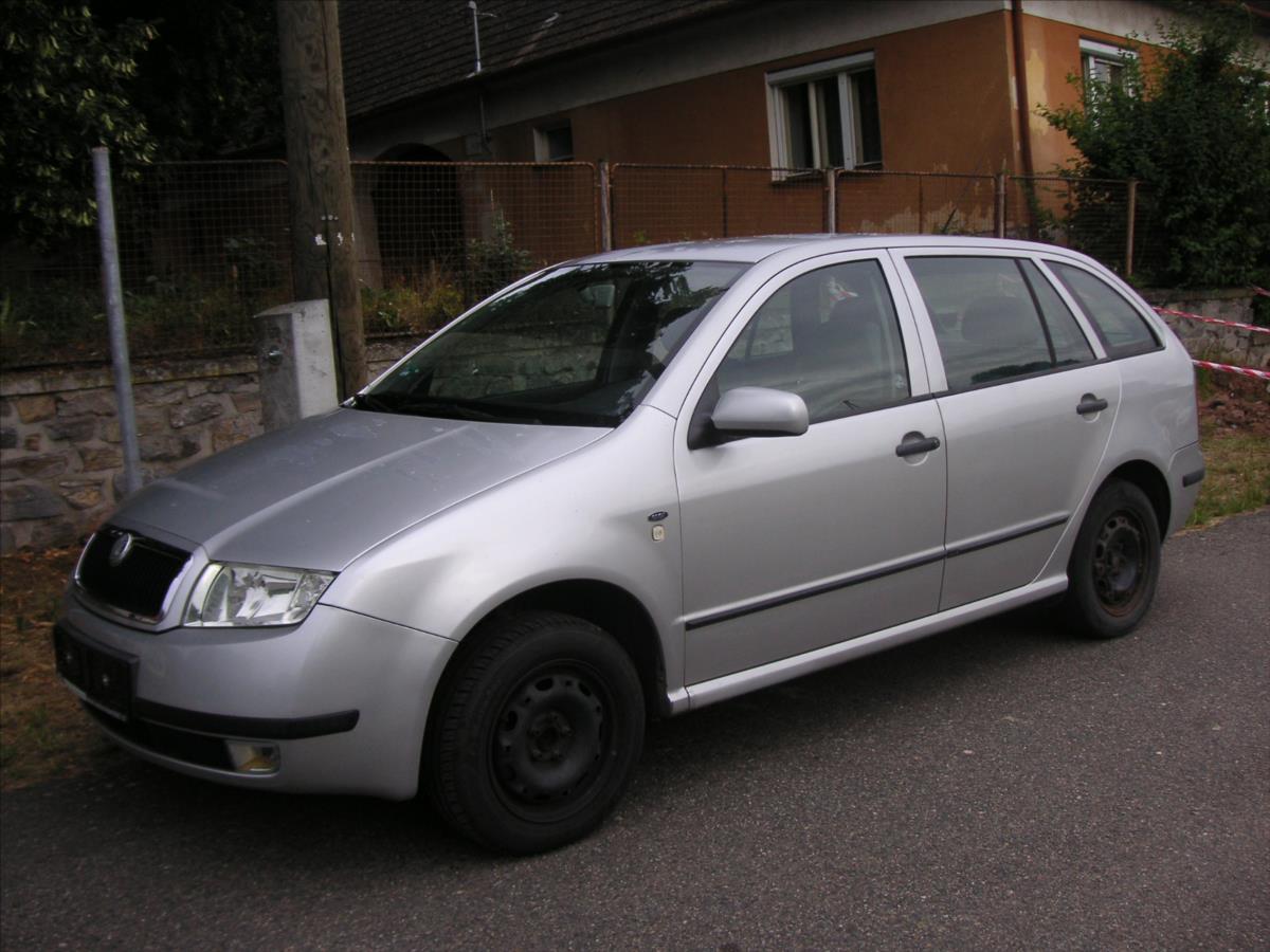 Škoda Fabia 1,4 16V Comfort Combi