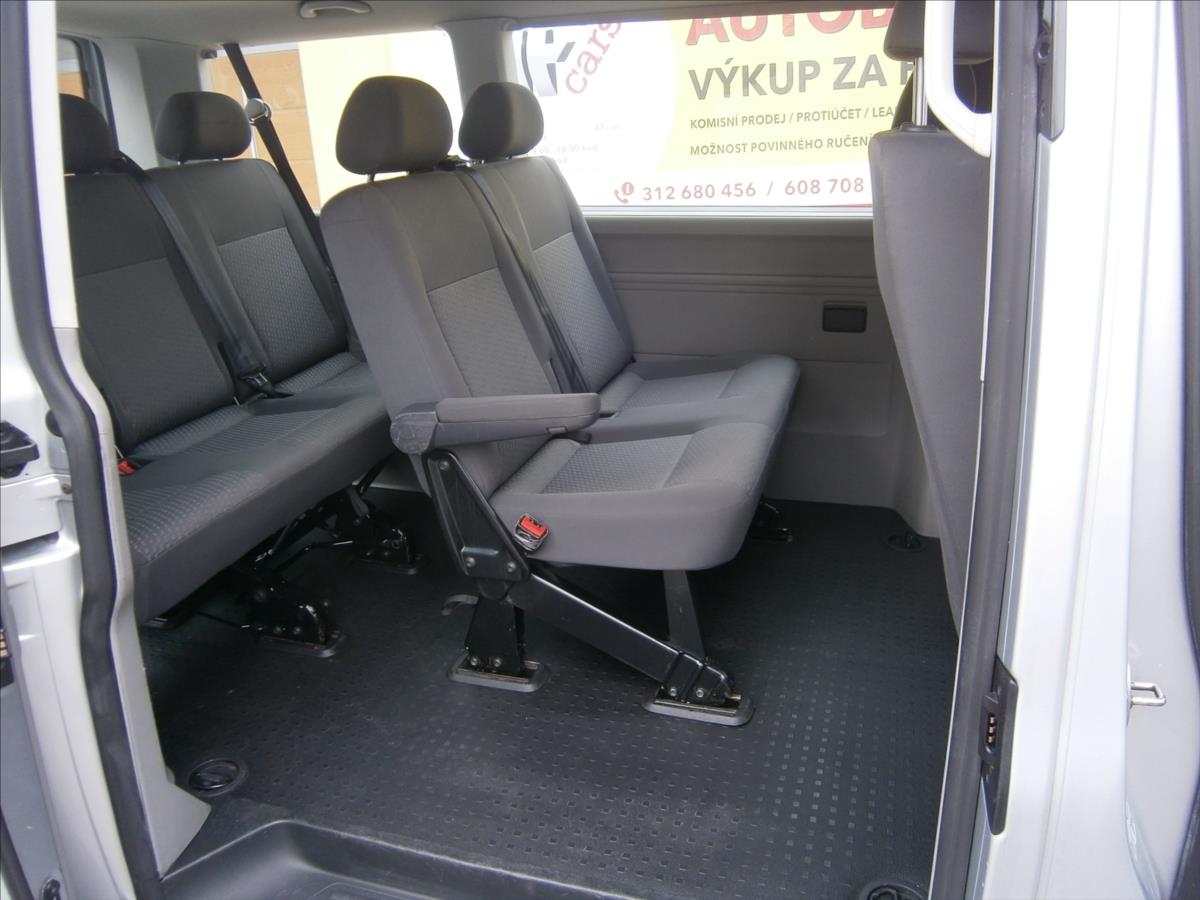 volkswagen-caravelle-2-0-tdi-klima-9-mist - 8
