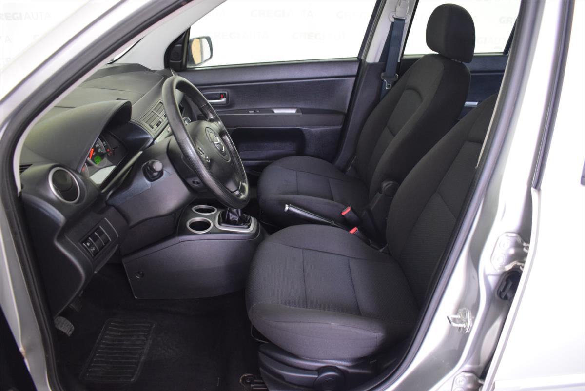 mazda-2-1-4-i-po-servisu-super-stav - 7