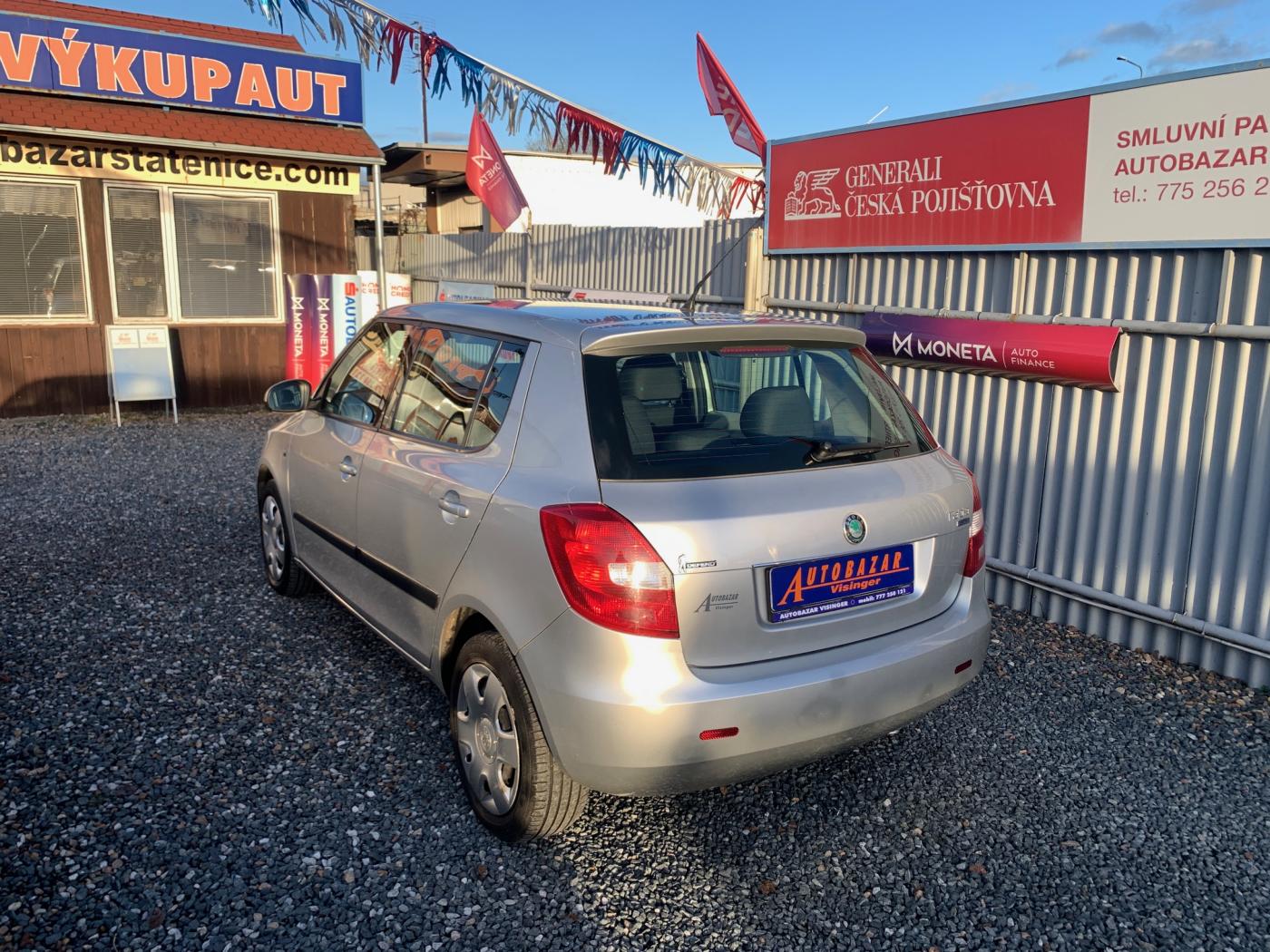 skoda-fabia-1-2-12v-htp-44kw-ambiente - 3