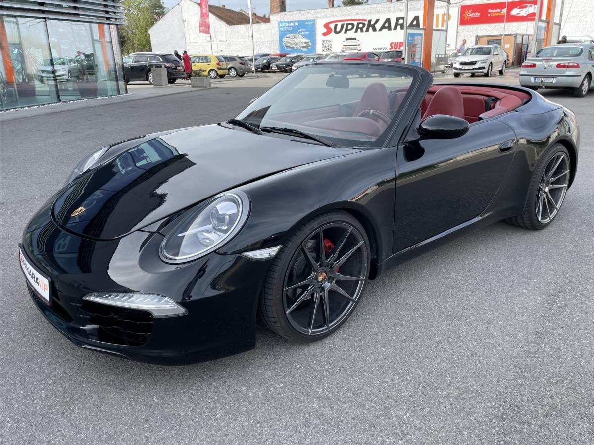 Porsche 911 3.4 i Carrera 4 Manuál Cabriolet 991 Replica! Červená  kůže*El. Střecha*Jen 68.000km!