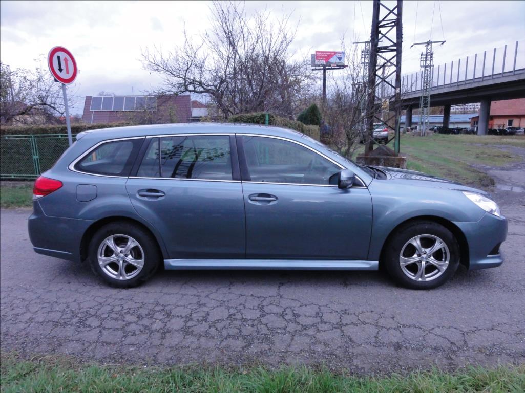 subaru-legacy-2-0-top-stav-serviska-4x4 - 2