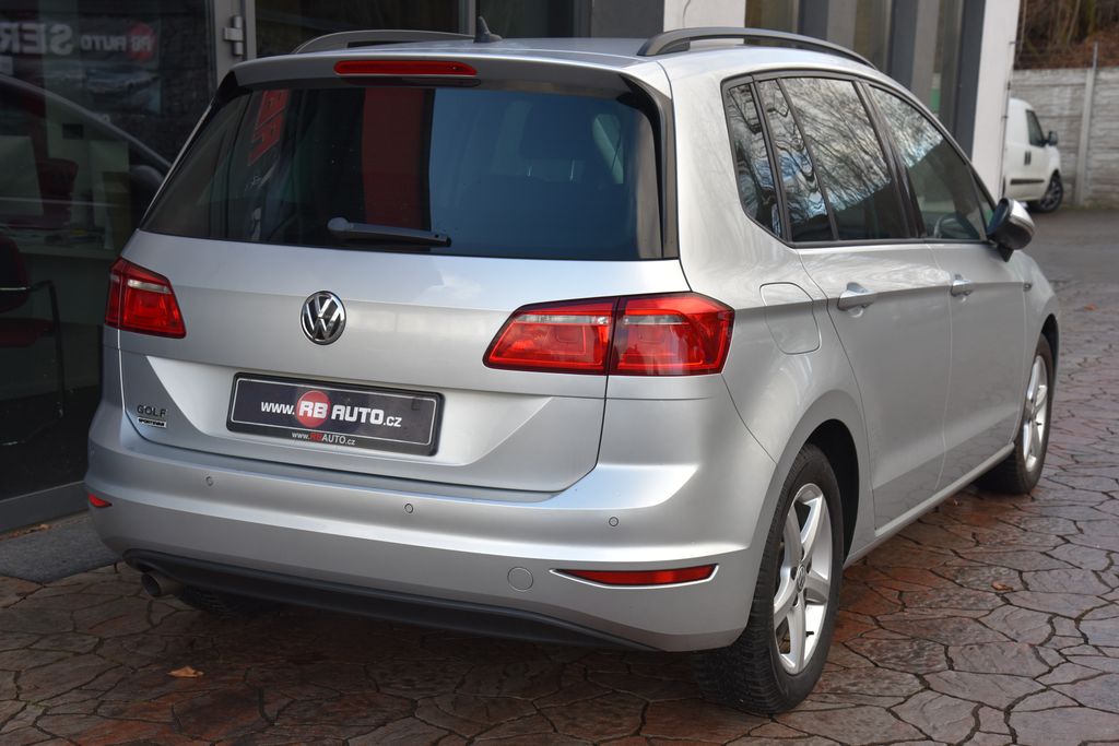 volkswagen-golf-sportsvan-1-6-tdi-81kw-lounge - 5