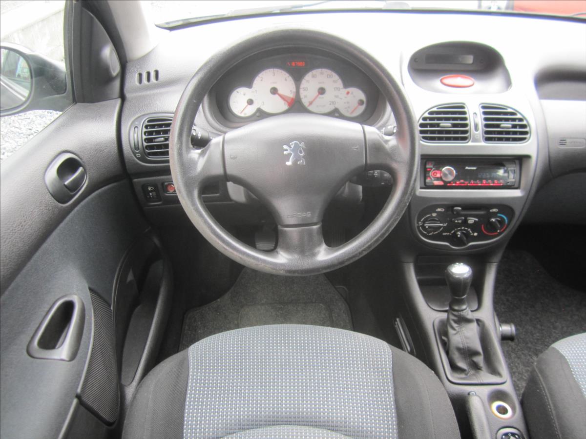 peugeot-206-1-4hdi-klima - 7