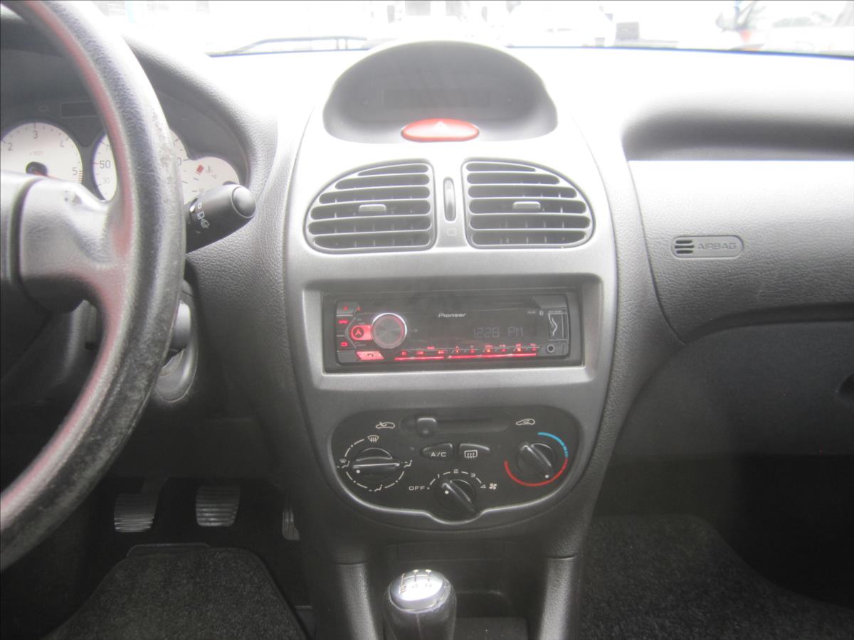 peugeot-206-1-4hdi-klima - 8