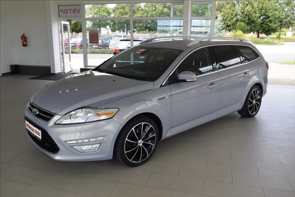 Ford Mondeo 2,2 TDCi, TITANIUM,NAV,LED,ALU,