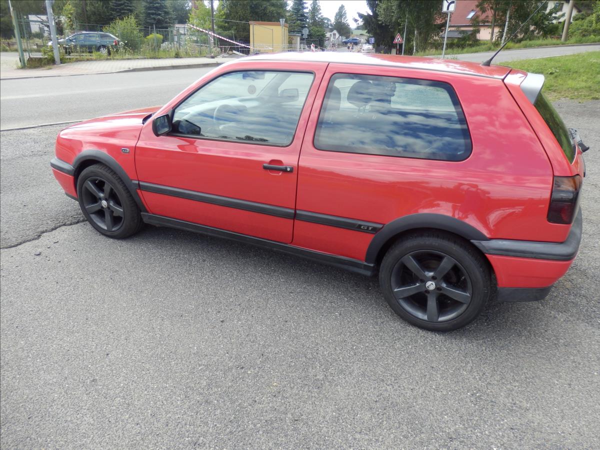 volkswagen-golf-1-8-gt - 1