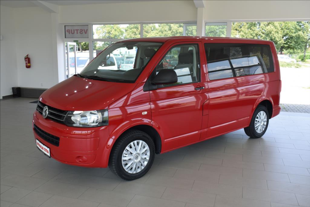 Volkswagen Multivan 2,0 TDi, ZTP úprava pro vozík,