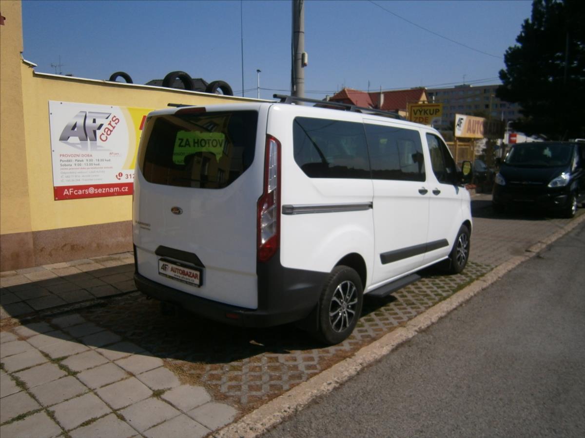 ford-tourneo-custom-2-2-tdci-92kw-klima - 5