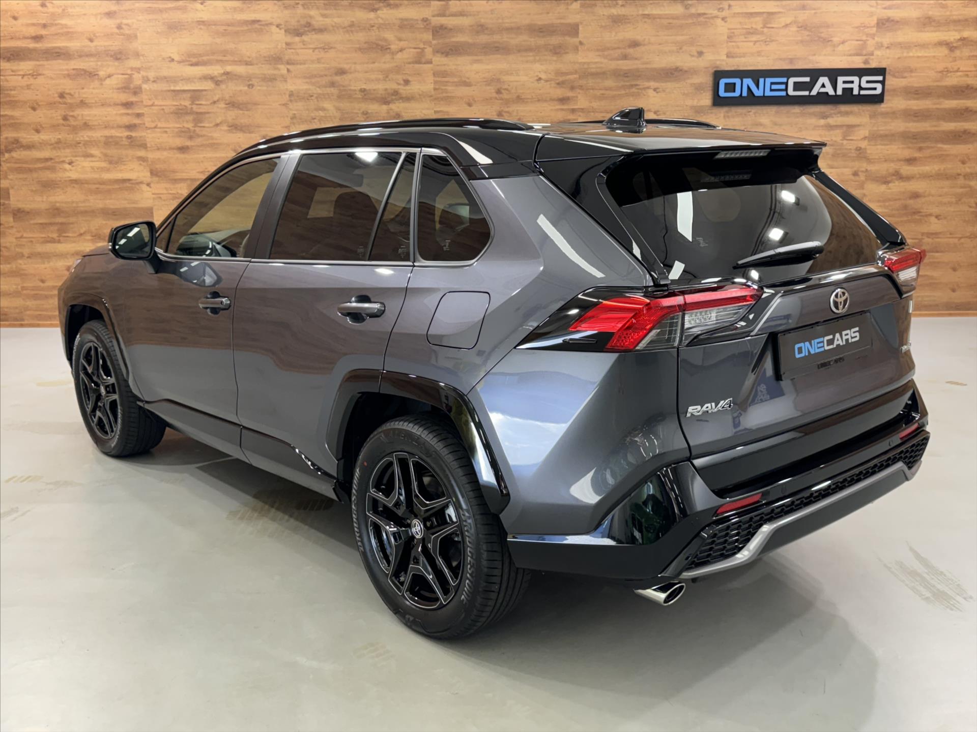 toyota-rav4-gr-sport-4wd-jbl - 3