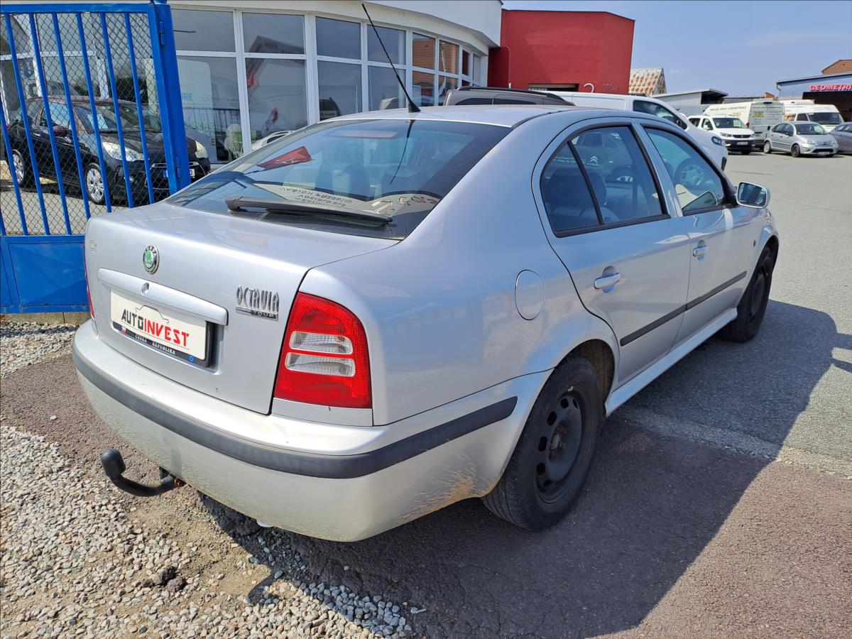 skoda-octavia-1-6-mpi-tour - 2