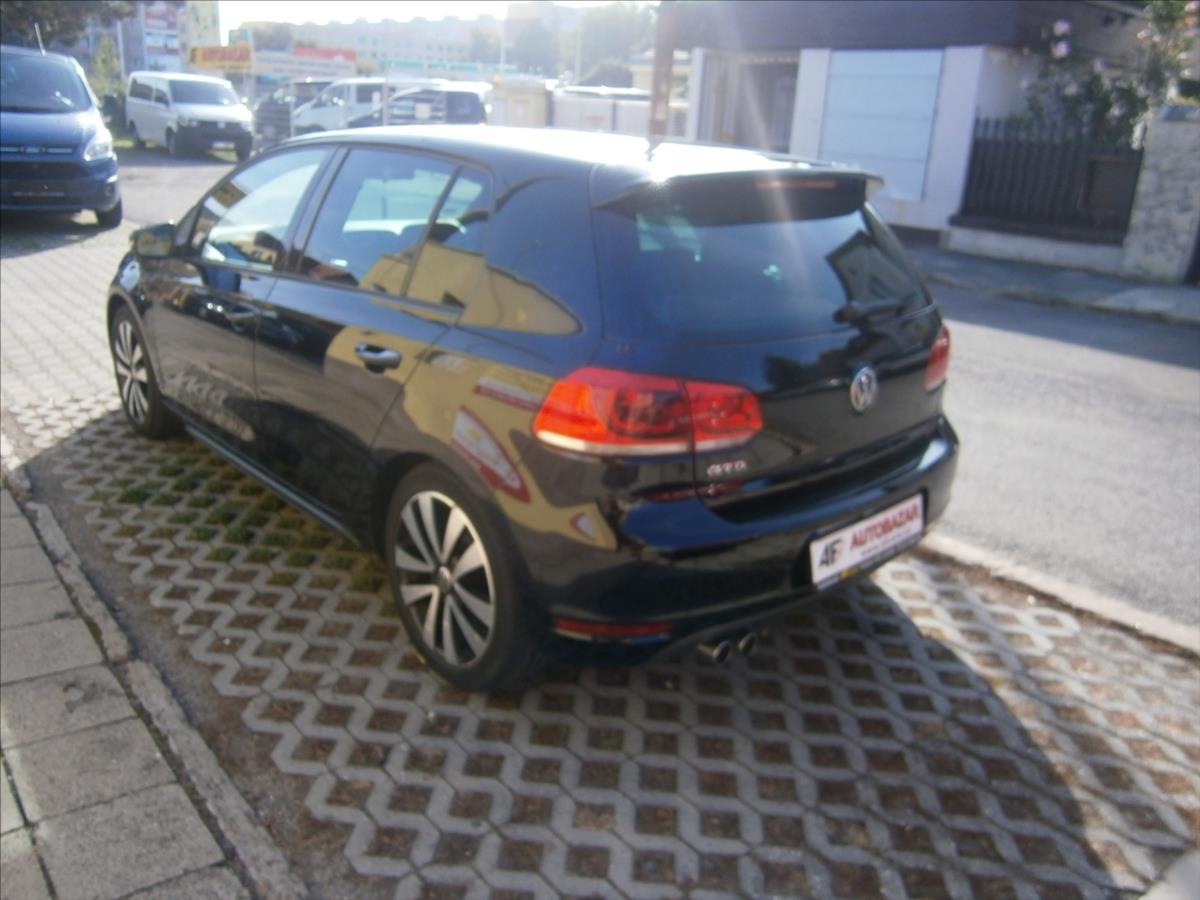 volkswagen-golf-2-0-tdi-gtd-125-kw - 2