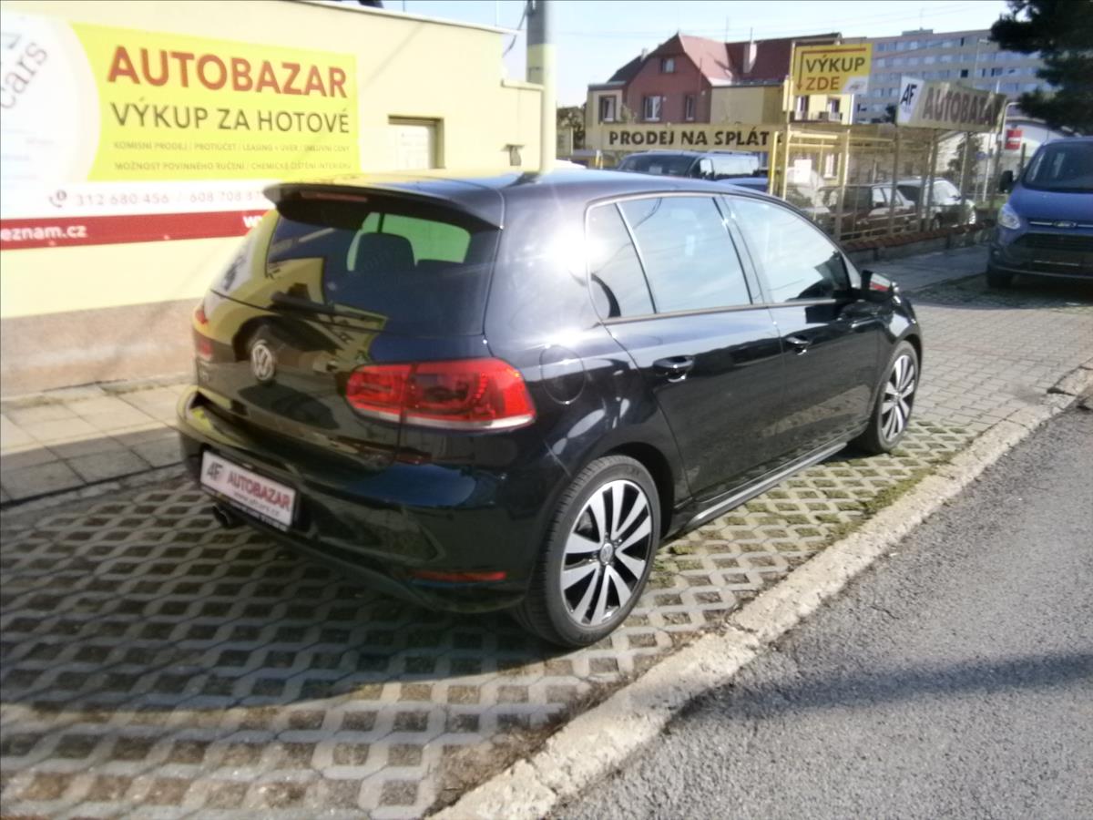 volkswagen-golf-2-0-tdi-gtd-125-kw - 3