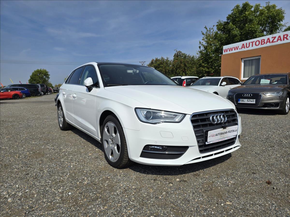 Audi A3 1,6 TDi 81KW Sport, S tronic