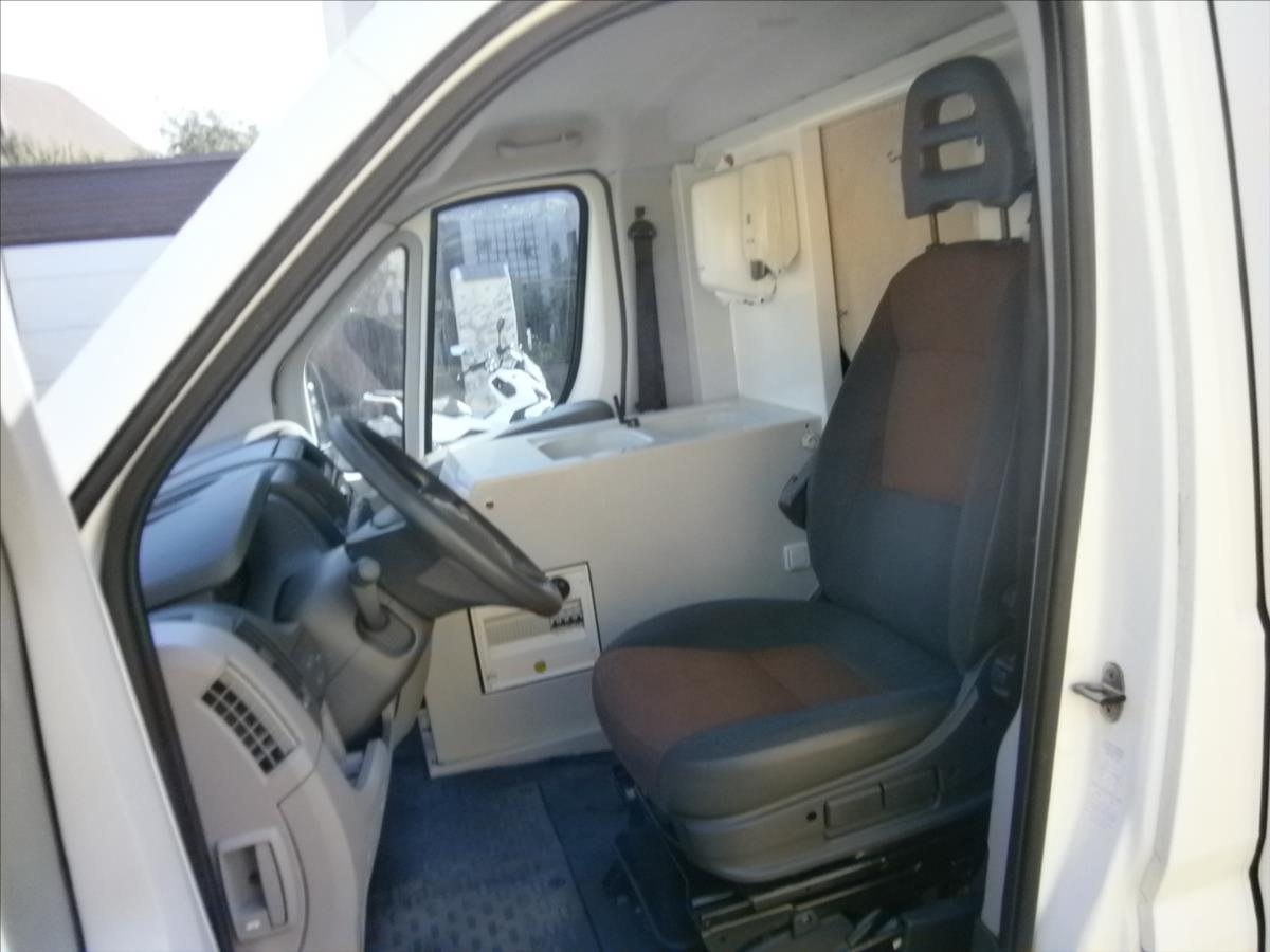 fiat-ducato-2-2-jtd-pojizdna-prodejna-seico - 5