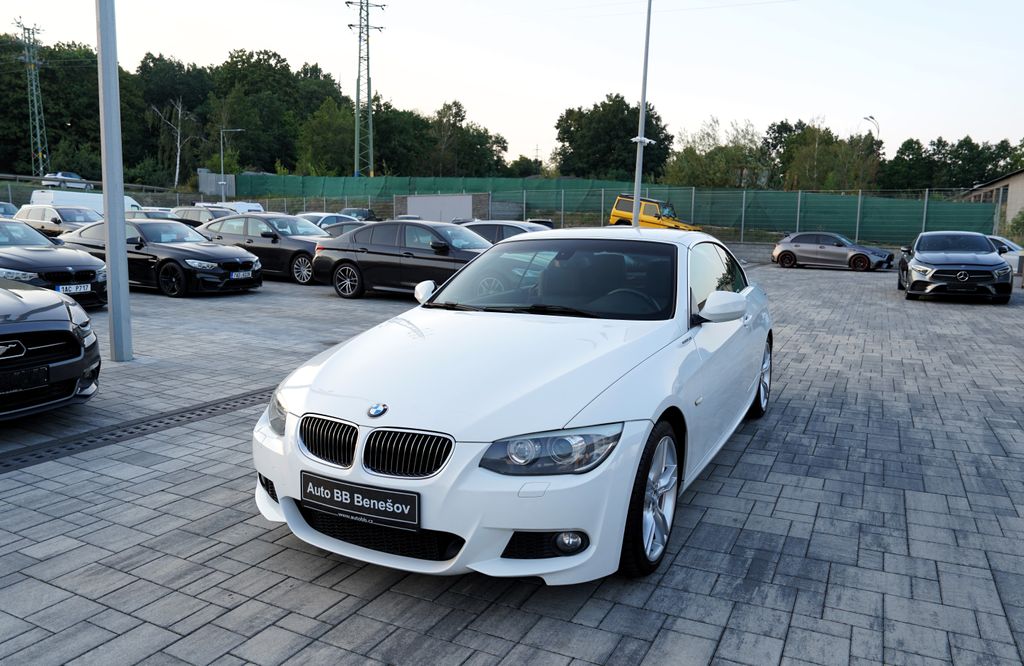 bmw-rada-3-330d-cabrio-kuze-automat-cr - 1