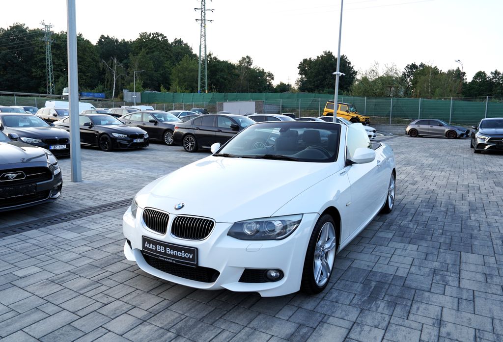 bmw-rada-3-330d-cabrio-kuze-automat-cr - 8