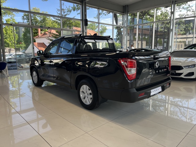 ssangyong-musso-grand-style-2-2-e-xdi - 4