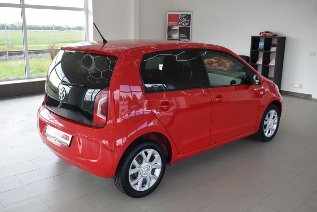 volkswagen-up-1-0-mpi-1-maj-klima-serviska - 4