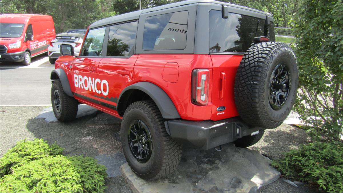 ford-bronco-2-7-v6-ecoboost-wildtrak-4-door - 2