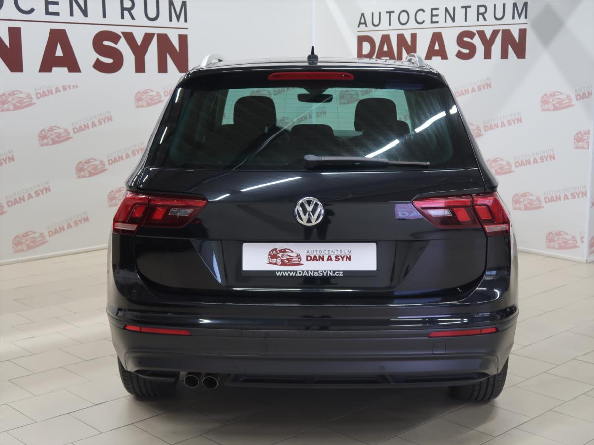 volkswagen-tiguan-2-0-tdi-panorama-cz-top - 4