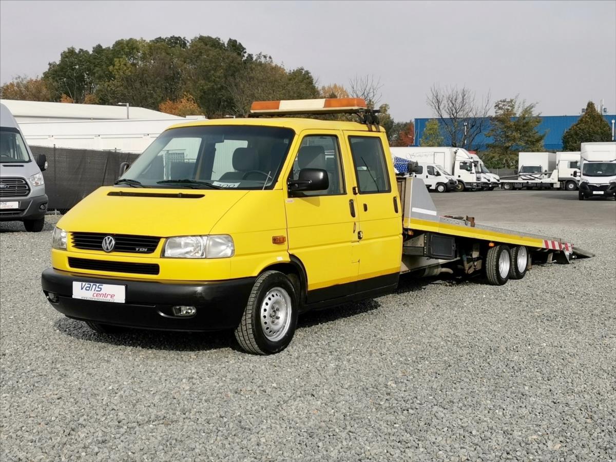 Volkswagen Transporter 2.5TDI odtah/5míst/klima/3,5t