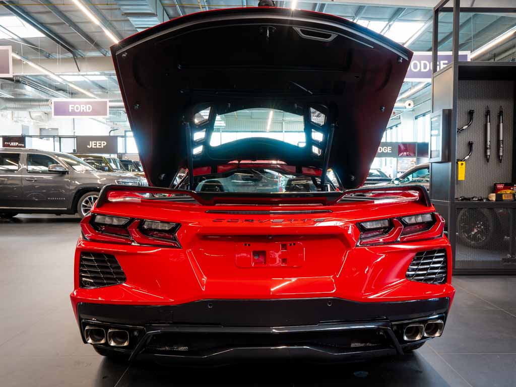 chevrolet-corvette-6-2-stingray-c8-3lt-z51 - 5