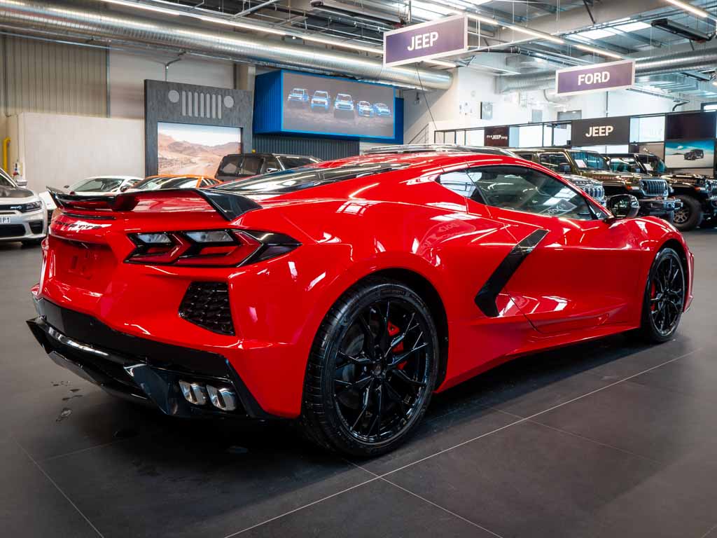 chevrolet-corvette-6-2-stingray-c8-3lt-z51 - 8