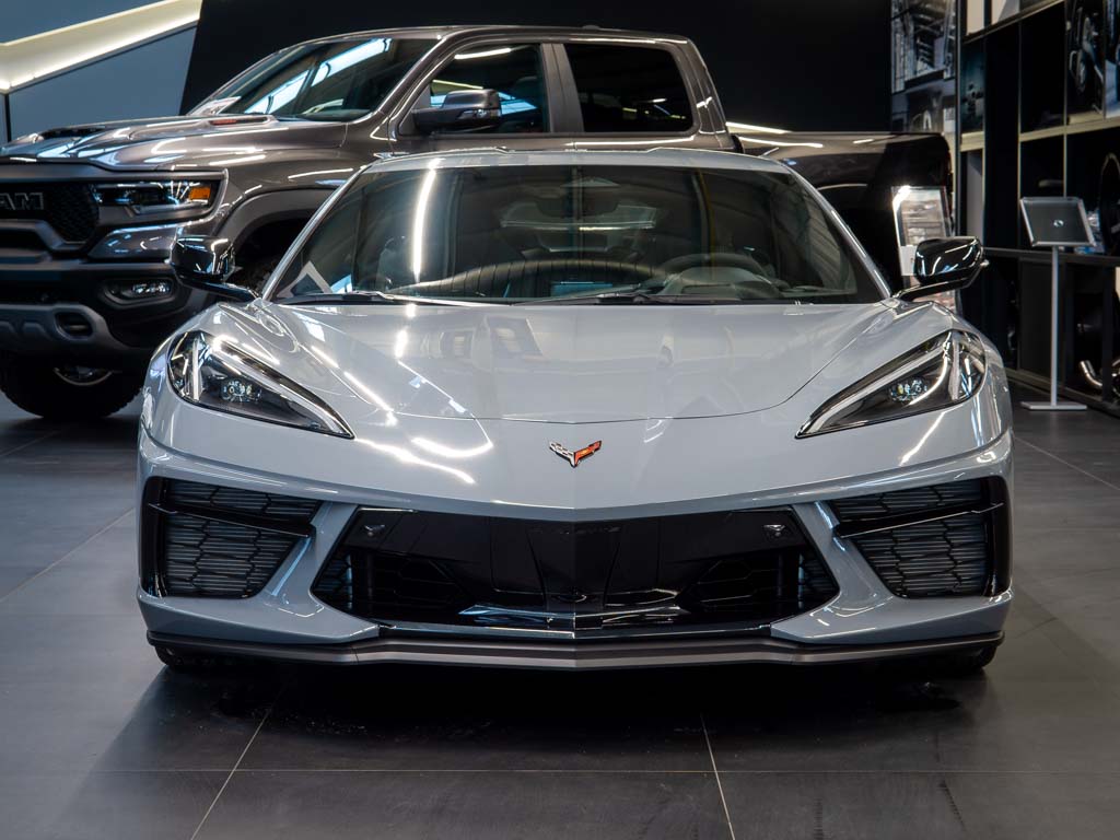 chevrolet-corvette-6-2-stingray-c8-3lt-z51 - 9