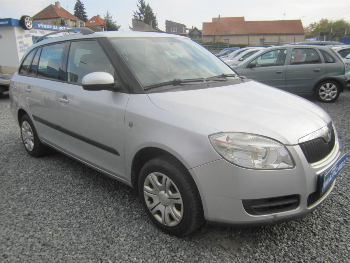 skoda-fabia-combi-1-4i-16v-ambiente-klima - 2