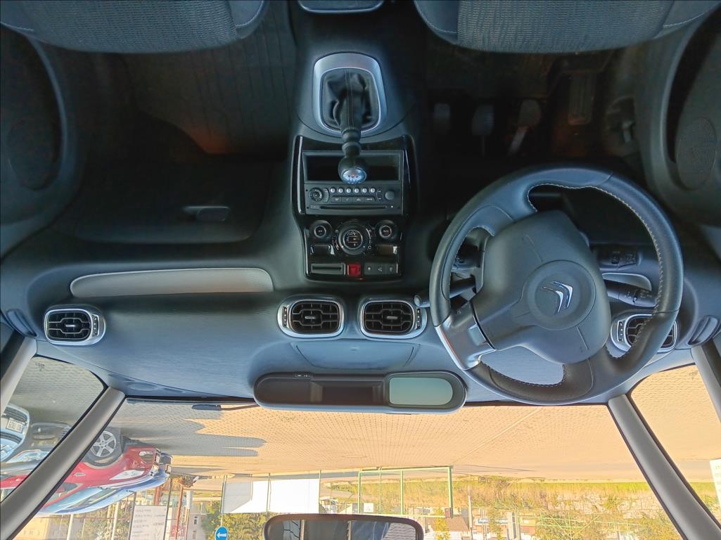 citroen-c3-picasso-1-6-hdi-115-exclusive - 6
