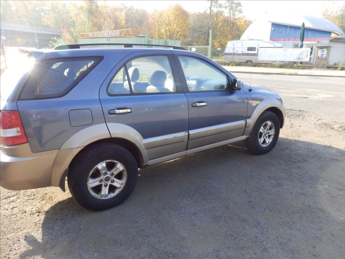 kia-sorento-2-5-crdi-lx - 2