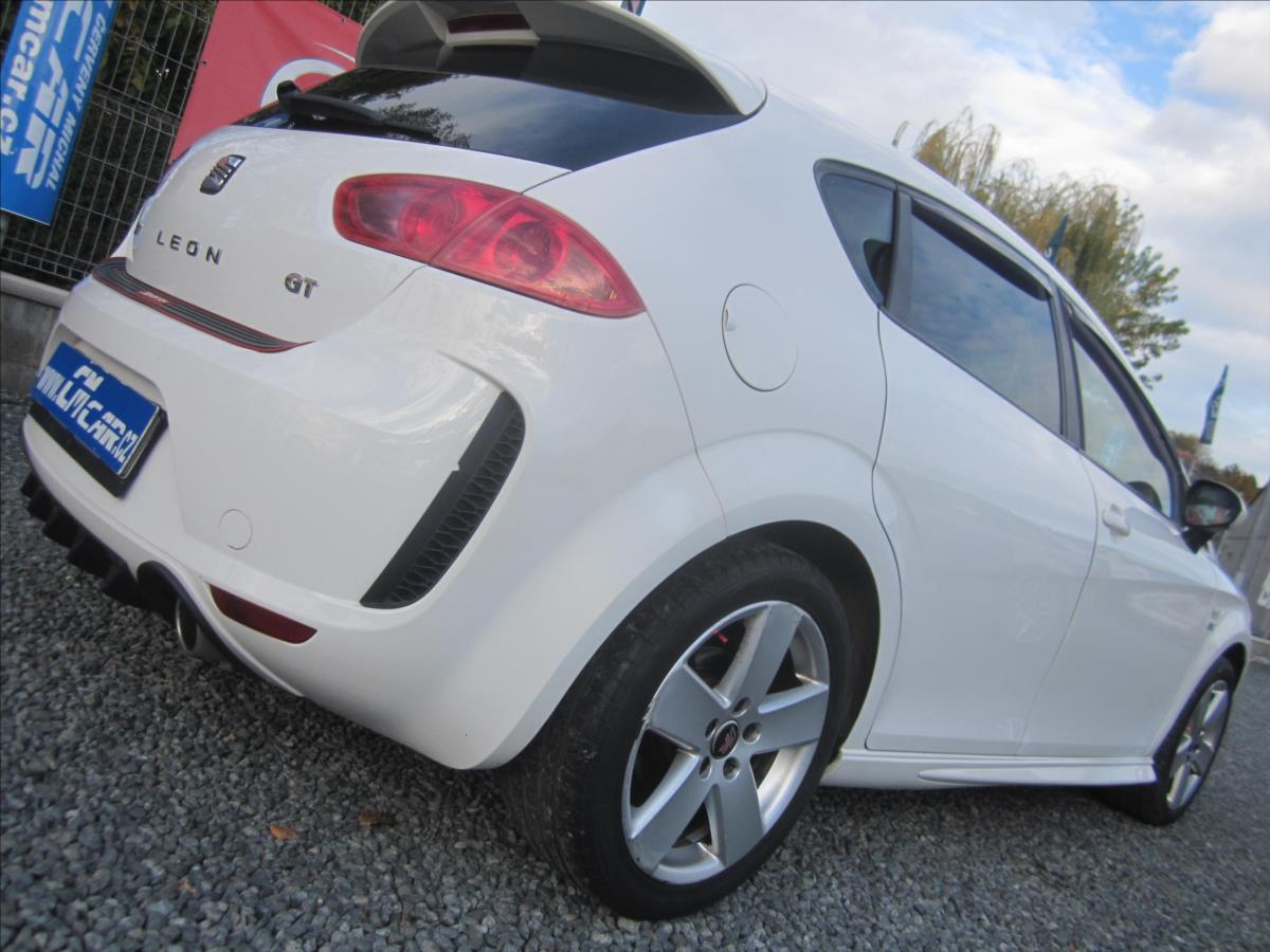 seat-leon-1-6tdi-reference-aut-klima - 7