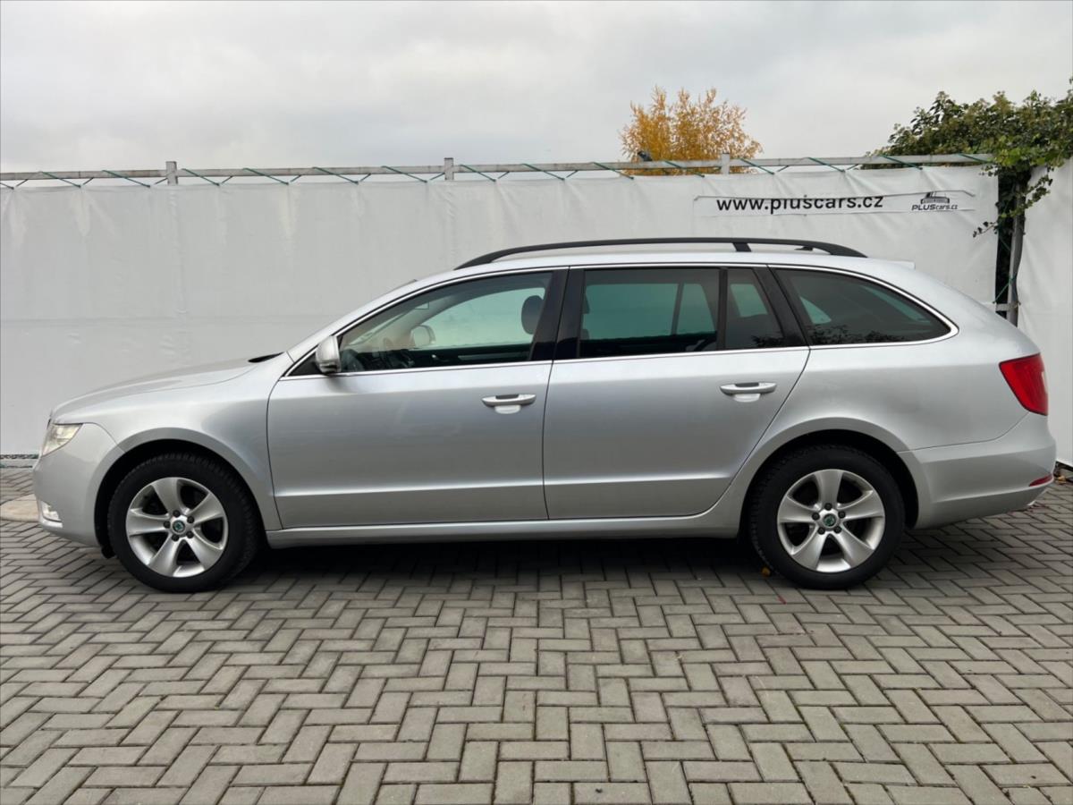 skoda-superb-1-8-tsi-118kw-combi-xenony - 2