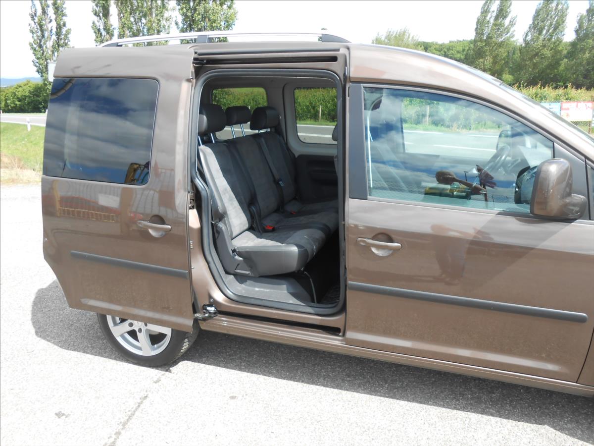 volkswagen-caddy-2-0-tdi-103kw-highline-serviska - 3