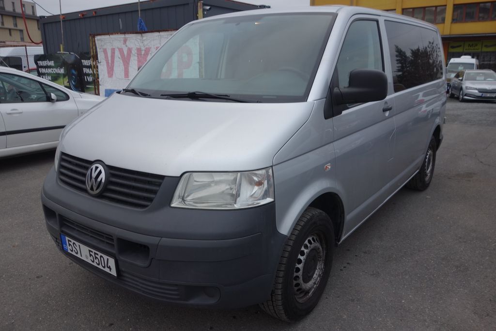 Volkswagen Transporter 1.9TDI 75KW  9 MÍST ! PĚKNÝ !!