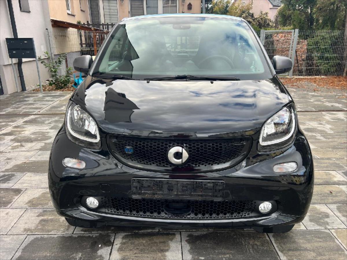 smart-fortwo-0-0-eq-60kw-kupe - 8